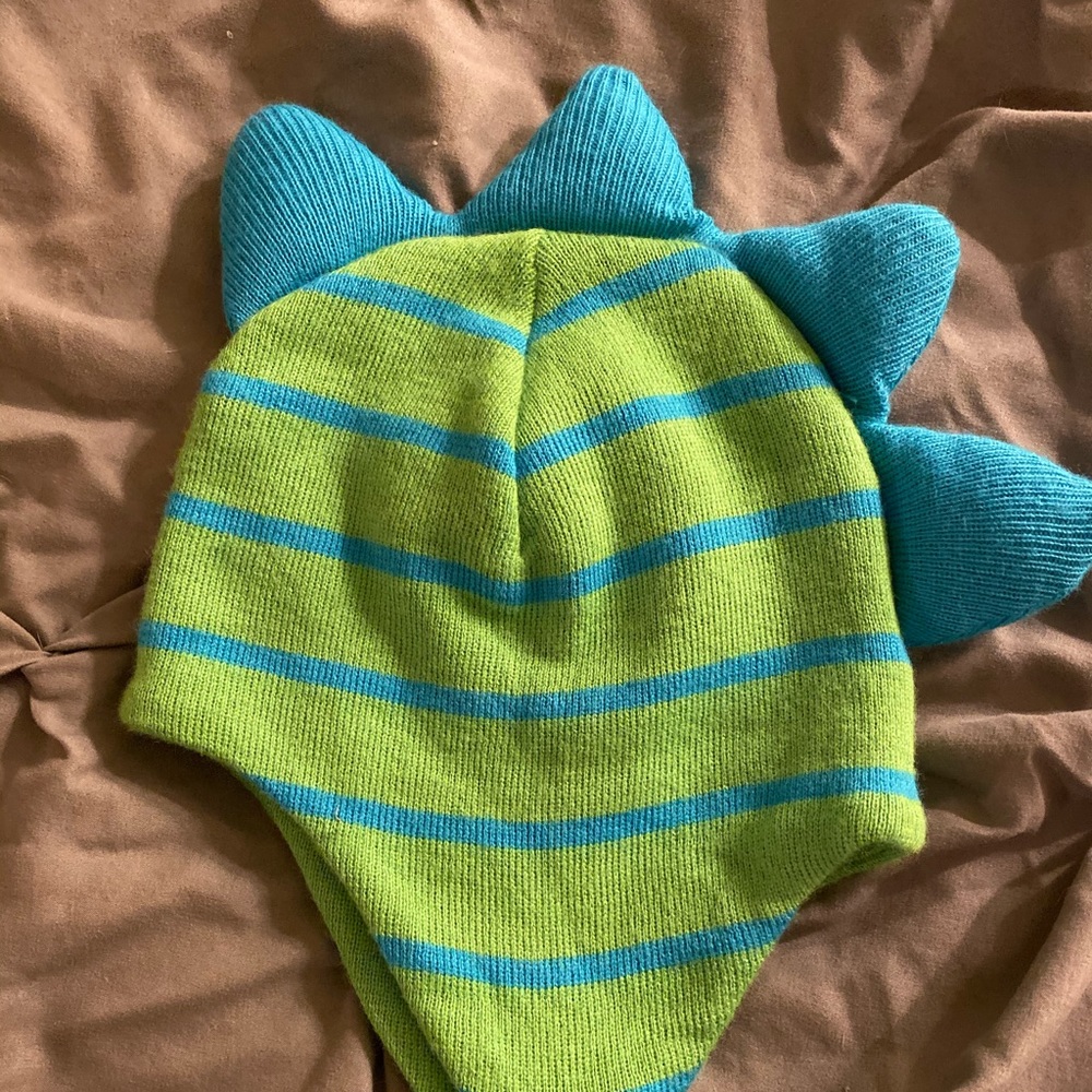 Dinosaur like beanie